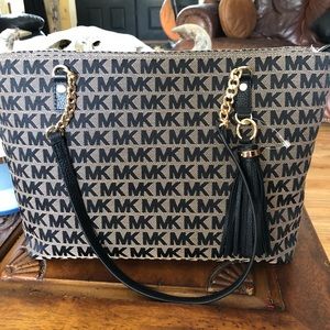 NWT Michael Kors Tote
